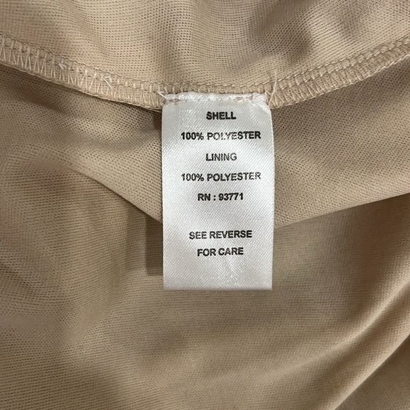 Kaktus Women's Size Large Summer Mixed Floral Pattern Tiered Maxi Dress - Picture 6 of 6